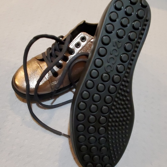 Ecco shoes - Picture 6 of 8